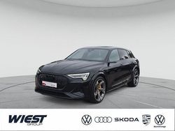 Mythosschwarz metallic Gebraucht 2021 Audi e-tron Ambiente SUV | 43.880 € (Superpreis)