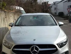 Gebraucht 2019 Mercedes A180 Progressive Limousine | 21.000 € (Guter Preis)