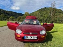 Rot Gebraucht 1998 MG F Cabrio | 6.700 €