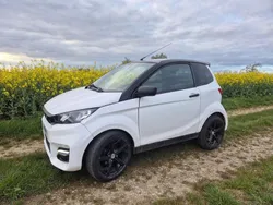 Weiß Gebraucht 2021 Aixam City Kleinwagen | 12.900 € (Etwas zu teuer)