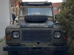 Grün Gebraucht 1989 Land Rover Defender SUV | 8.500 €