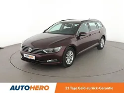 Rot Gebraucht 2017 VW Passat Comfortline Kombi | 15.640 € (Fairer Preis)