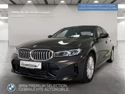 Grau Gebraucht 2024 BMW 330 Comfort Edition Limousine | 50.899 € (Fairer Preis)