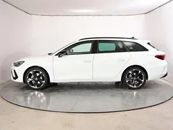Glacial weiß metallic Neu 2025 Cupra Leon Kombi | 33.441 € (Guter Preis)