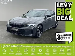 Grau Gebraucht 2024 BMW M340 Limousine | 53.770 € (Superpreis)