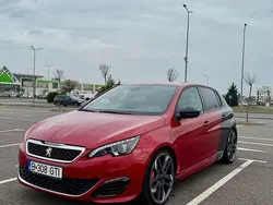 Rot Gebraucht 2016 Peugeot 308 GTi by Peugeot Sport Limousine | 13.990 € (Guter Preis)