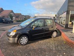 Schwarz Gebraucht 2005 Renault Modus Van / Kleinbus | 1.750 € (Fairer Preis)