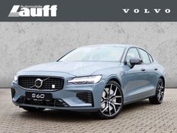 Grau Gebraucht 2024 Volvo S60 Limousine | 59.990 €