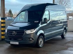Grau Gebraucht 2019 Mercedes Sprinter Van | 16.999 €