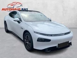 Weiß Gebraucht 2025 XPENG P7 RWD Long Range Limousine | 39.250 € (Superpreis)