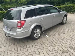 Silber Gebraucht 2010 Opel Astra Kombi | 1.750 € (Superpreis)