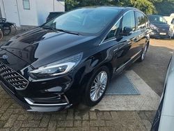 Schwarz Gebraucht 2021 Ford S-MAX Vignale Van / Kleinbus | 25.990 € (Teuer)