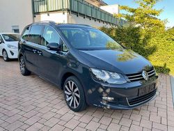 Grau Gebraucht 2019 VW Sharan Join Van / Kleinbus | 16.950 € (Fairer Preis)