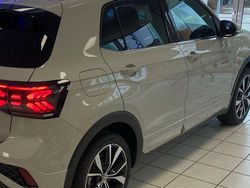 Weiß Gebraucht 2025 VW T-Cross R-line SUV | 24.000 € (Guter Preis)