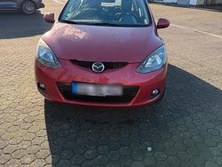 Rot Gebraucht 2007 Mazda 2 Kleinwagen | 2.300 €