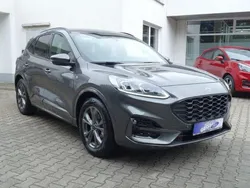 Grau Gebraucht 2023 Ford Kuga ST-Line X SUV | 31.680 € (Etwas zu teuer)