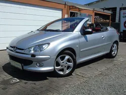 Grau Gebraucht 2003 Peugeot 206 CC Cabrio | 1.599 € (Fairer Preis)