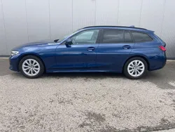 Blau Gebraucht 2022 BMW 320 Kombi | 26.900 € (Guter Preis)