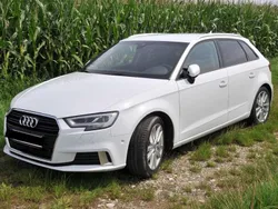 Weiß Gebraucht 2017 Audi A3 Sportback Sport Kombi | 16.599 € (Fairer Preis)