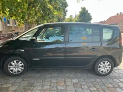 Schwarz Gebraucht 2010 Renault Espace Van / Kleinbus | 1.600 € (Fairer Preis)