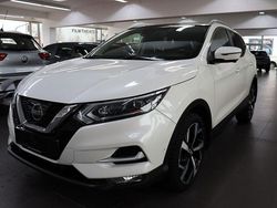 Weiß Gebraucht 2017 Nissan Qashqai Tekna SUV | 14.480 € (Fairer Preis)