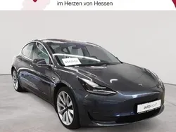 Grau Gebraucht 2020 Tesla Model 3 Limousine | 23.789 € (Guter Preis)
