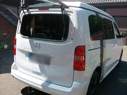 Weiß Gebraucht 2023 Opel Vivaro Van | 49.999 €