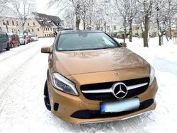Gold Gebraucht 2017 Mercedes A180 Kleinwagen | 17.500 € (Guter Preis)