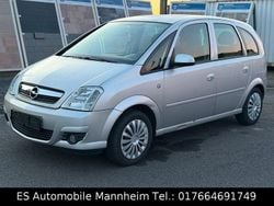 Silber Gebraucht 2007 Opel Meriva Edition Van / Kleinbus | 1.990 € (Guter Preis)