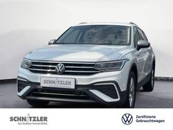 Weiss Gebraucht 2024 VW Tiguan Allspace Life SUV | 32.450 € (Guter Preis)