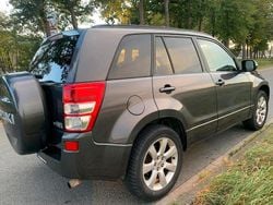 Grau Gebraucht 2008 Suzuki Grand Vitara SUV | 3.995 € (Guter Preis)