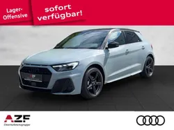 Grau Neu 2025 Audi A1 Sportback S-Line Kleinwagen | 31.990 € (Etwas zu teuer)