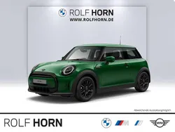 British racing green metallic Gebraucht 2022 Mini ONE Kleinwagen | 19.910 € (Etwas zu teuer)