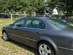Grau Gebraucht 2002 Skoda Superb Limousine | 2.999 € (Fairer Preis)