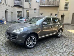 Grau Gebraucht 2010 Porsche Cayenne S E-Hybrid SUV | 25.000 € (Teuer)