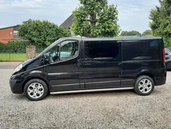 Schwarz Gebraucht 2008 Opel Vivaro Van | 8.990 € (Fairer Preis)
