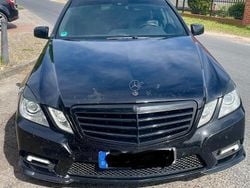Schwarz Gebraucht 2009 Mercedes E350 Avantgarde Kombi | 4.500 € (Guter Preis)