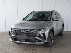 Shimmering silver metallic Neu 2025 Hyundai Tucson GO! SUV | 31.040 € (Superpreis)