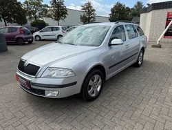 Silber Gebraucht 2008 Skoda Octavia Team Edition Kombi | 5.999 € (Teuer)