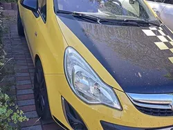 Gelb Gebraucht 2010 Opel Corsa Color Edition Limousine | 5.000 € (Guter Preis)