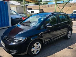 Schwarz Gebraucht 2010 VW Golf Plus Cross Van / Kleinbus | 6.200 €