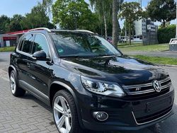 Schwarz Gebraucht 2014 VW Tiguan R-line SUV | 15.500 € (Etwas zu teuer)