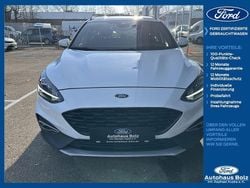 Weiß Gebraucht 2021 Ford Focus Active X Limousine | 21.490 € (Guter Preis)