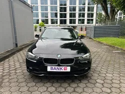 Schwarz Gebraucht 2017 BMW 318 Advantage Kombi | 7.999 € (Superpreis)