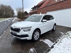 Weiß Gebraucht 2022 Skoda Kamiq Ambition SUV | 15.990 € (Fairer Preis)