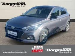 Grau Gebraucht 2019 Hyundai i20 YES! Limousine | 11.950 € (Fairer Preis)