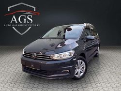 Grau Gebraucht 2023 VW Touran Comfortline Van / Kleinbus | 22.990 € (Fairer Preis)