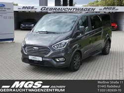 Magneticgrau (metallic) Gebraucht 2021 Ford Tourneo Custom Titanium X Van / Kleinbus | 37.950 € (Fairer Preis)
