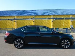 Schwarz Gebraucht 2017 Skoda Superb LAURIN & KLEMENT Limousine | 16.290 € (Guter Preis)