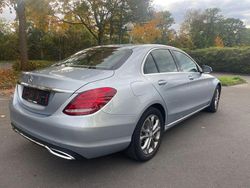 Silber Gebraucht 2016 Mercedes C180 Edition Limousine | 20.600 € (Fairer Preis)